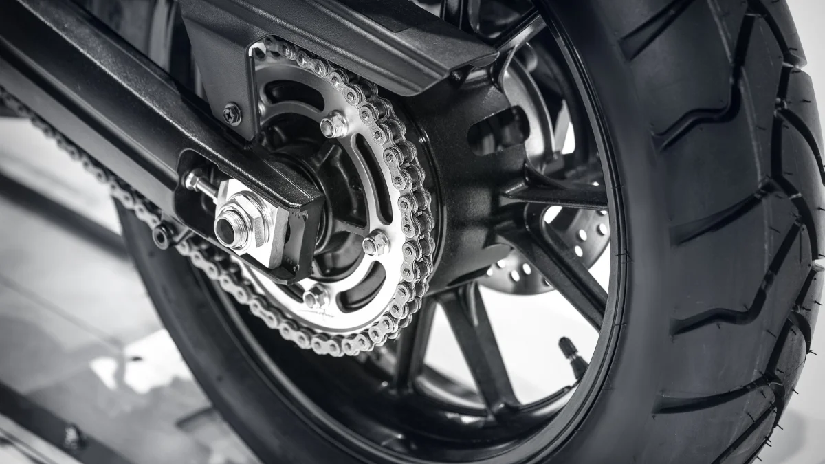 Ban-Motor-Pilih-Yang-Pas-Biar-Grip-Aman